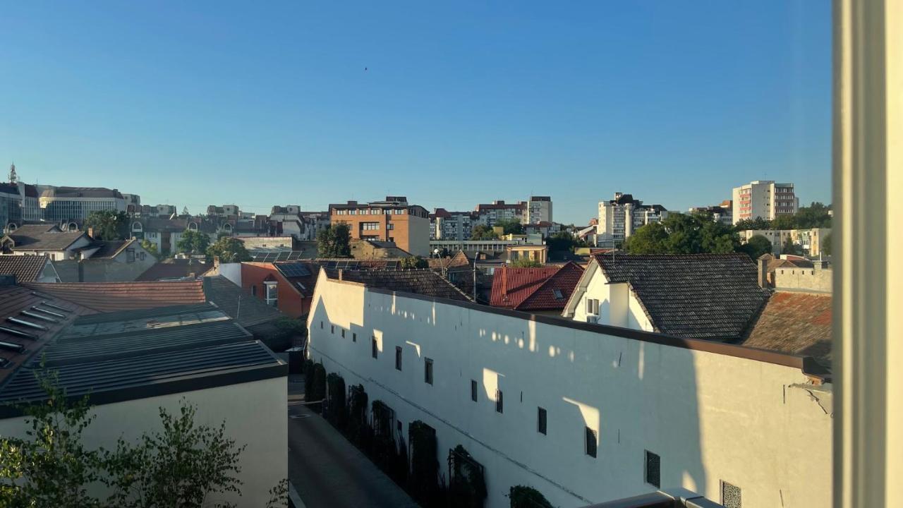 Târgu-MureşCrinului 12 Ms公寓 外观 照片